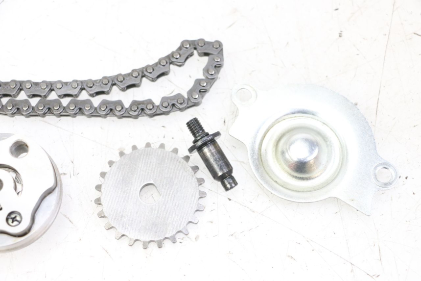 photo de OIL PUMP DAELIM BESBI 125 (2007 - 2008)