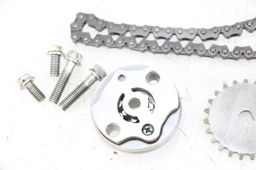 photo de OIL PUMP DAELIM BESBI 125 (2007 - 2008)
