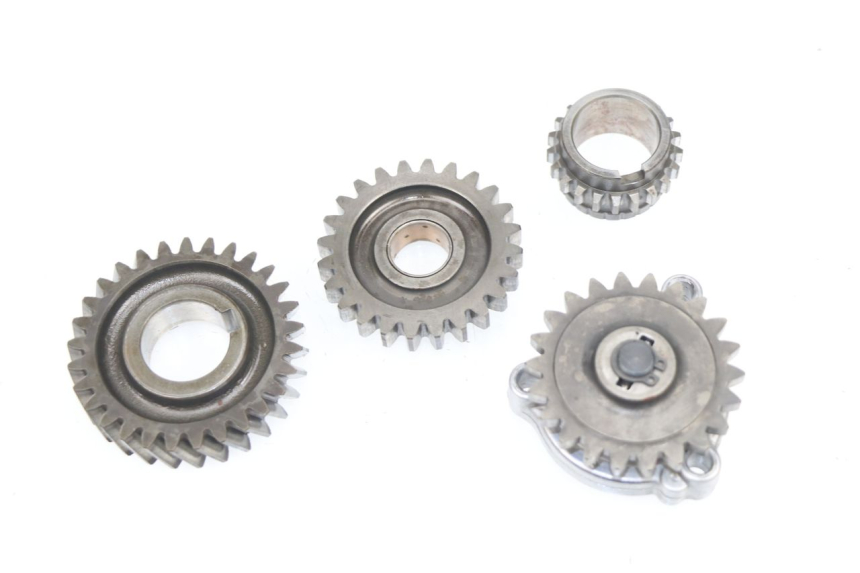 photo de OIL PUMP SUZUKI DR DJEBEL 600 (1985 - 1990)