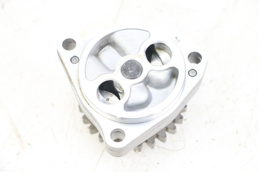 photo de OIL PUMP SUZUKI GSX E 250 (1982 - 1983)