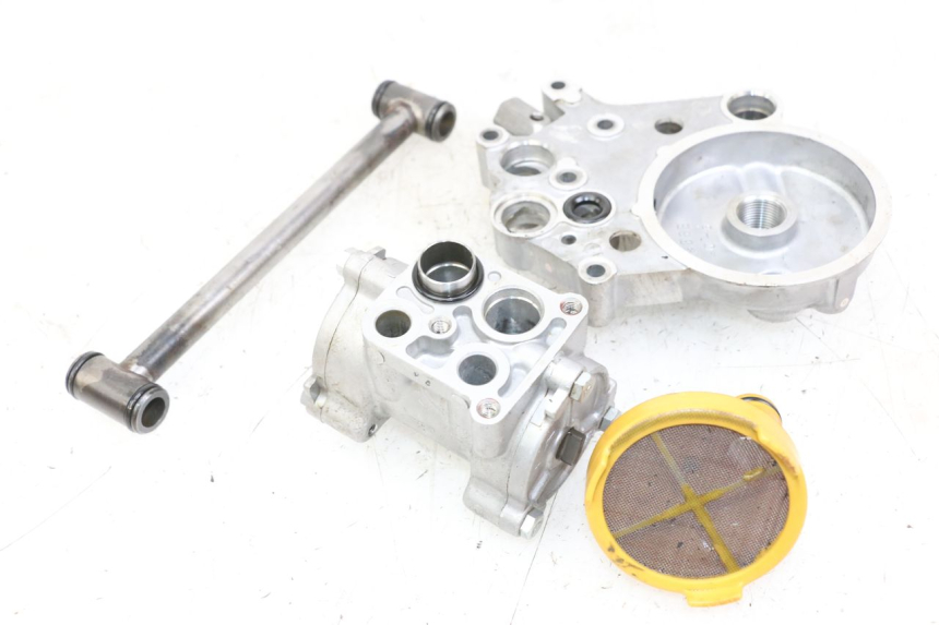 photo de OIL PUMP KAWASAKI GTR 1000 (1994 - 2004)