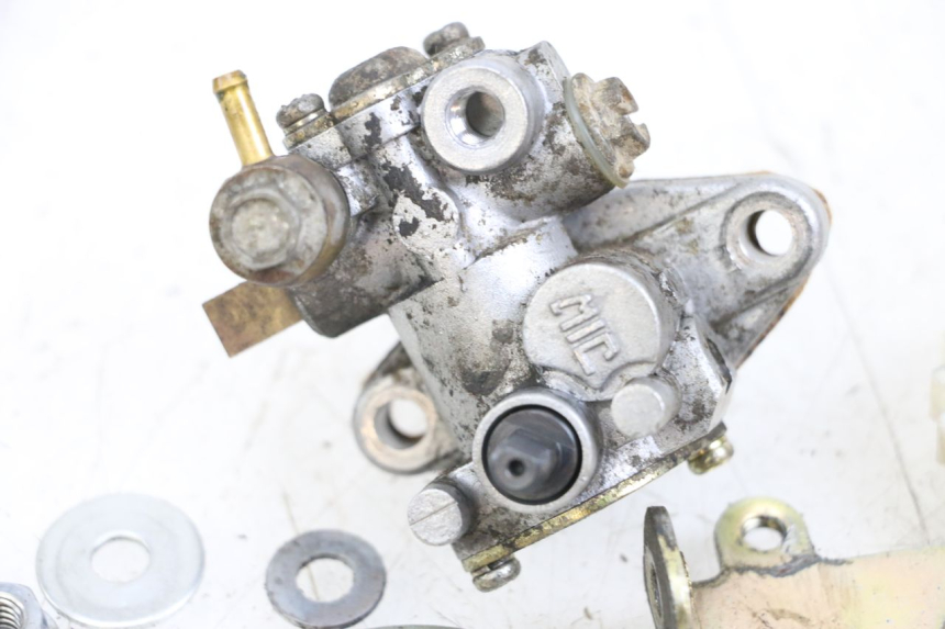 photo de OIL PUMP KAWASAKI KDX 125 (1990 - 1991)