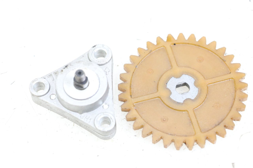 photo de OIL PUMP KYMCO AGILITY PREMIUM 50 (2007 - 2010)