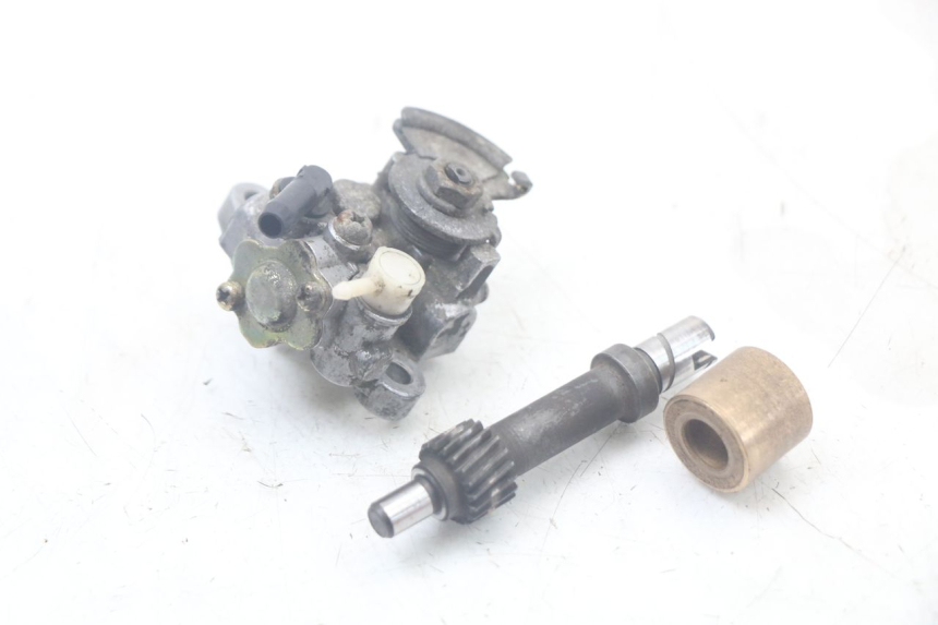 photo de OIL PUMP PEUGEOT SPEEDFIGHT 100 (1997 - 2007)