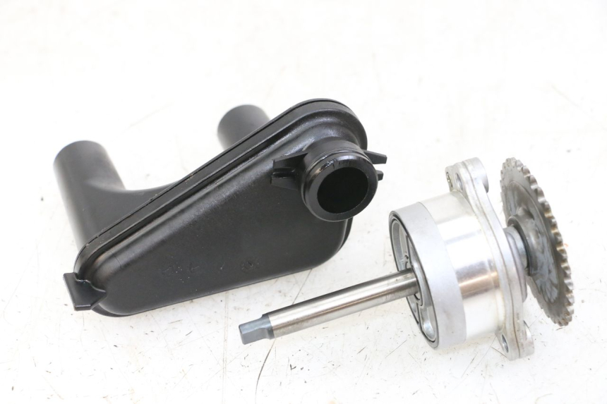 photo de OIL PUMP SUZUKI GSX F GSXF 650 (2007 - 2015)