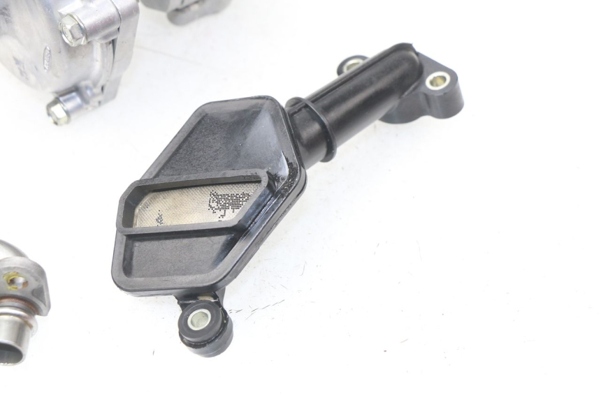 photo de OIL PUMP YAMAHA FZ8 800 (2010 - 2016)