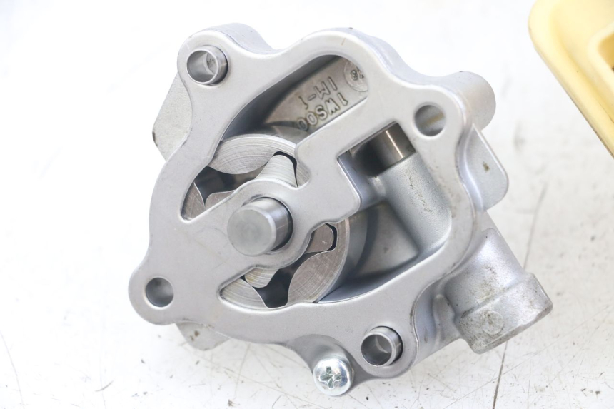 photo de OIL PUMP YAMAHA MT-07 MT07 ABS 700 (2014 - 2017)