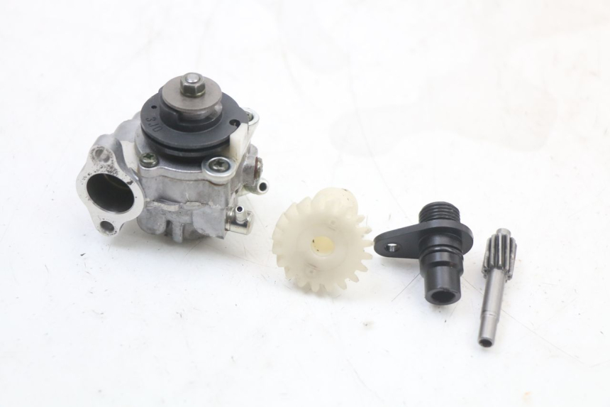 photo de OIL PUMP YAMAHA TDR DELTABOX 125 (1993 - 2003)