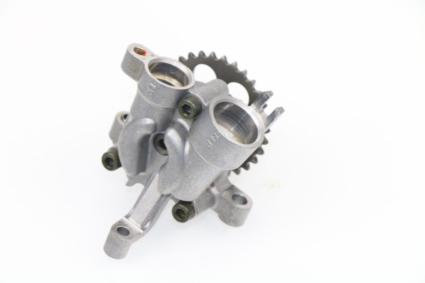 photo de OIL PUMP YAMAHA YZF R6 600 (1999 - 2001)