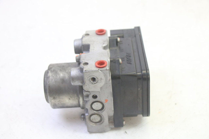 photo de ABS PUMP SUZUKI BURGMAN EXECUTIVE ABS 650 (2006 - 2012) - Checked used part