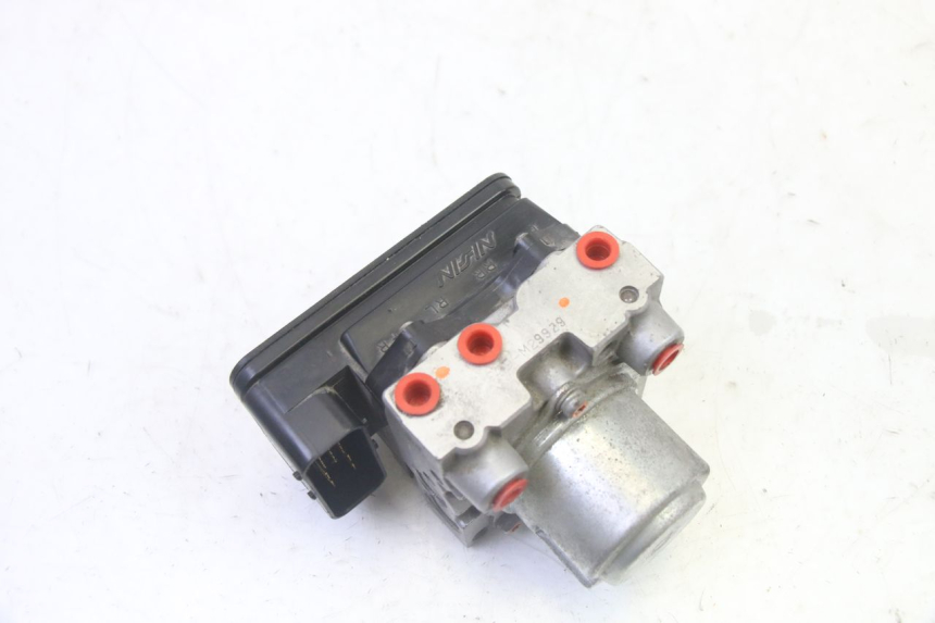 photo de ABS PUMP HONDA FES S-WING SWING ABS 125 (2007 - 2015)