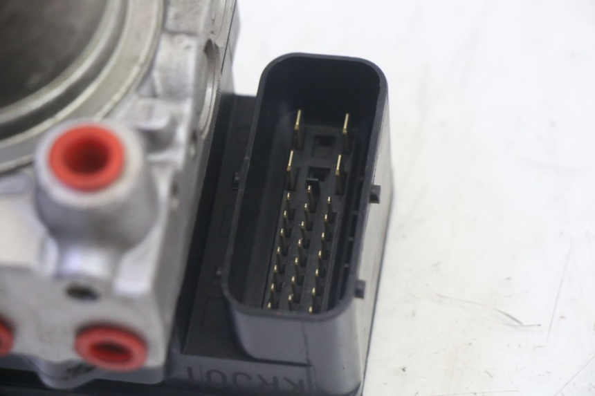 photo de ABS PUMP HONDA FES S-WING SWING ABS 125 (2007 - 2015)