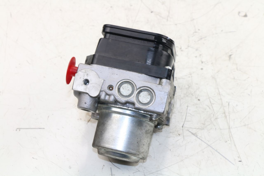 photo de ABS PUMP HONDA FES S-WING SWING ABS 125 (2007 - 2015)