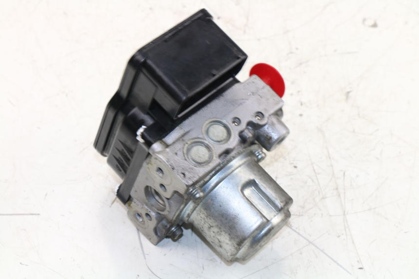 photo de ABS PUMP HONDA FES S-WING SWING ABS 125 (2007 - 2015)