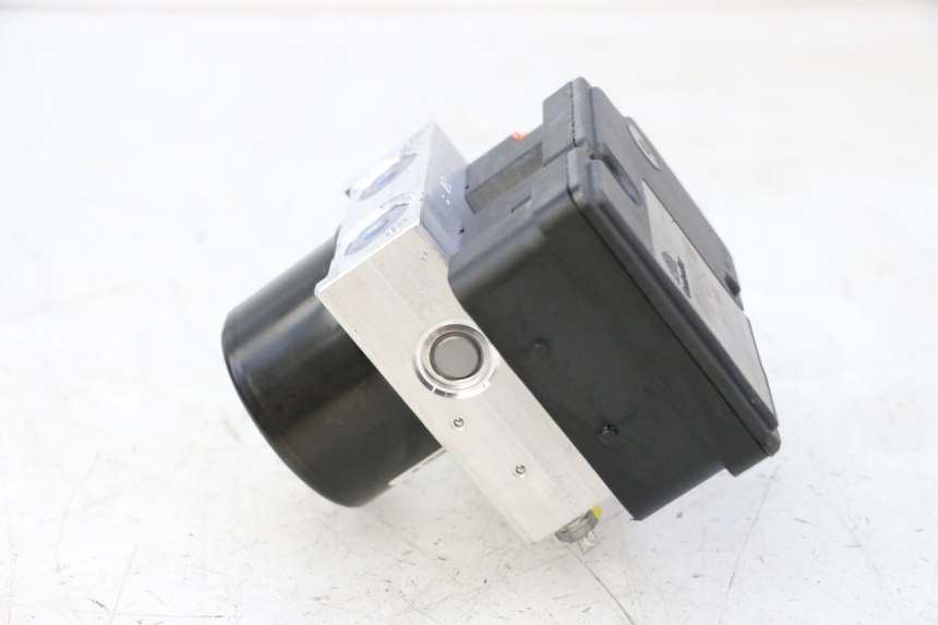 photo de ABS PUMP PIAGGIO MP3 HPE 310 (2024 - 2025)
