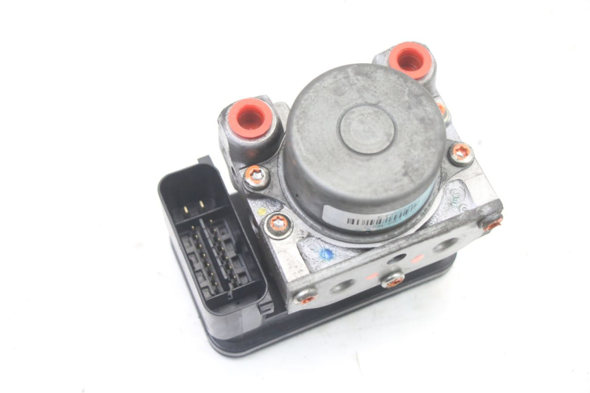 photo de ABS PUMP SUZUKI BURGMAN 125 (2015 - 2017)