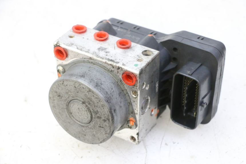 photo de ABS PUMP YAMAHA XJ6 ABS 600 (2008 - 2016)