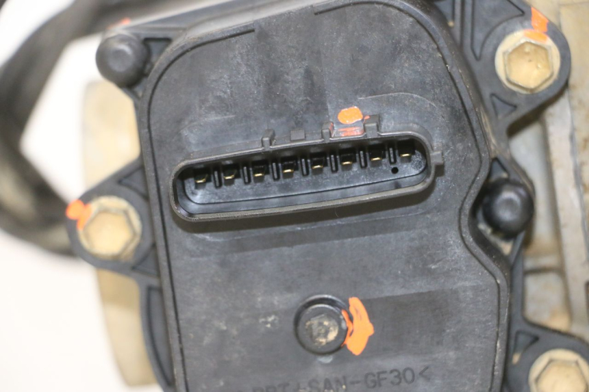 photo de FRONT AXLE YAMAHA YFM GRIZZLY 550 (2008 - 2015)