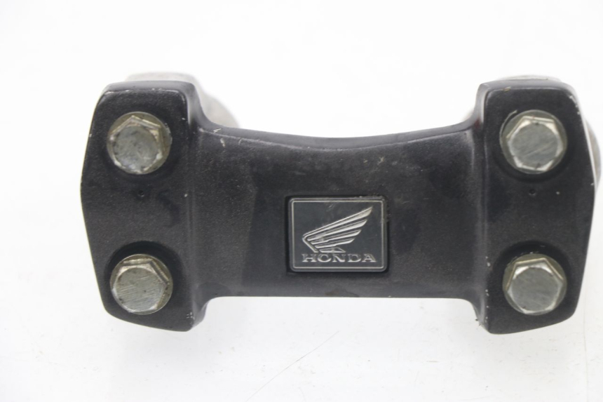 photo de HANDLEBAR RISERS HONDA CBF 125 (2009 - 2015)