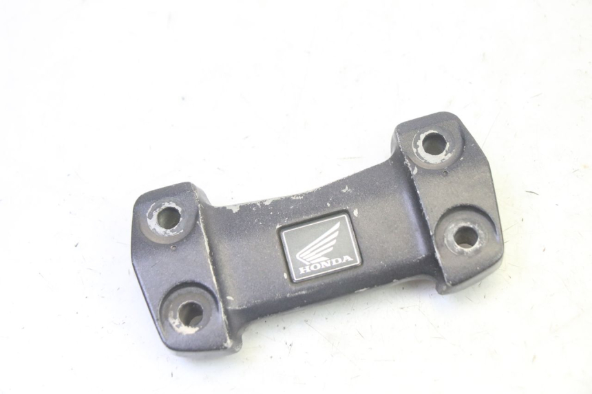 photo de HANDLEBAR RISERS HONDA CBF 125 (2009 - 2015)