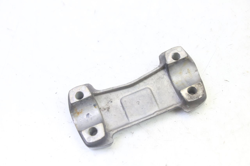 photo de HANDLEBAR RISERS HONDA CBF 125 (2009 - 2015)