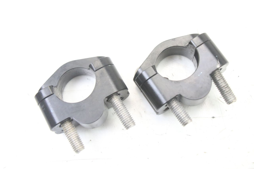 photo de HANDLEBAR RISERS DERBI SENDA SM DRD X-TREME 50 (2011 - 2017)