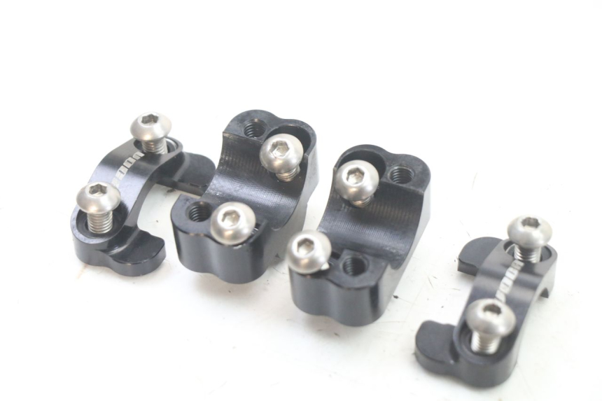 photo de HANDLEBAR RISERS DERBI SENDA SM DRD X-TREME 50 (2011 - 2017)