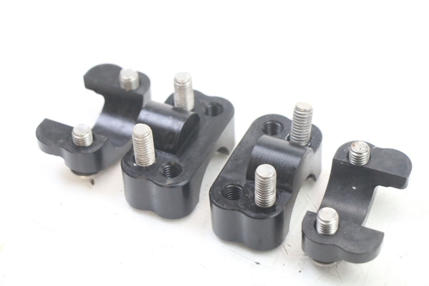 photo de HANDLEBAR RISERS DERBI SENDA SM DRD X-TREME 50 (2011 - 2017)