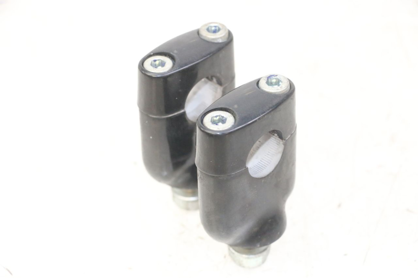 photo de HANDLEBAR RISERS HONDA FORZA ABS 300 (2013 - 2019)