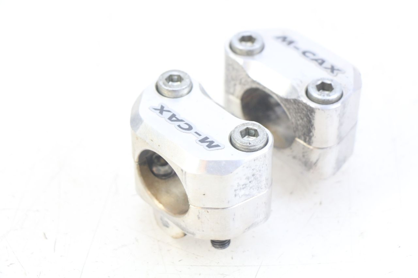 photo de HANDLEBAR RISER HONDA CR 80 (2001 - 2003)