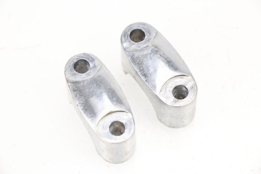 photo de HANDLEBAR RISERS JM MOTORS OLDIES 4T 50 (2010 - 2020)