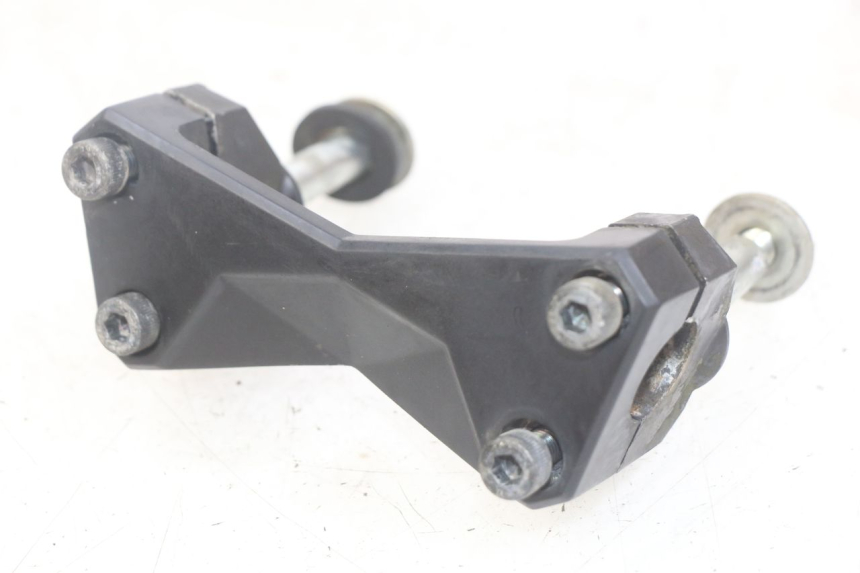 photo de HANDLEBAR RISER KAWASAKI Z 750 (2007 - 2013)
