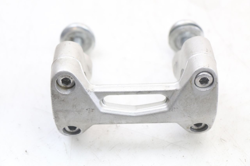 photo de HANDLEBAR RISERS MASAI SCRAMBLER SPORT 125 (2021 - 2025)