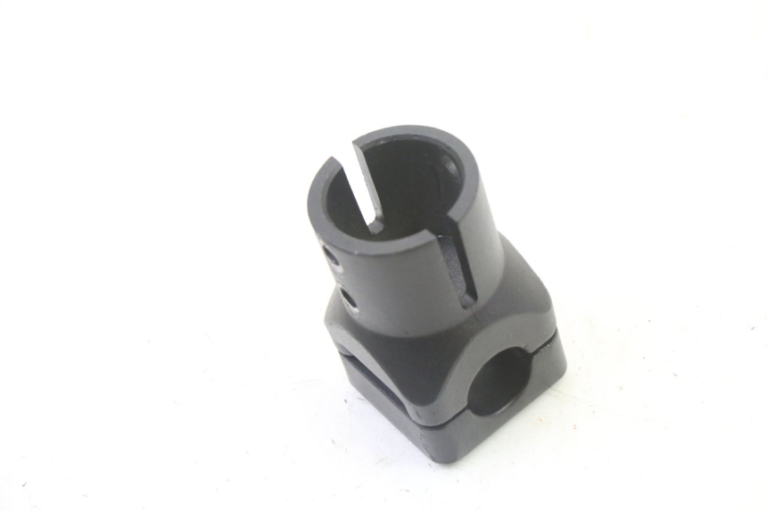 photo de HANDLEBAR RISERS HERO S10 1
