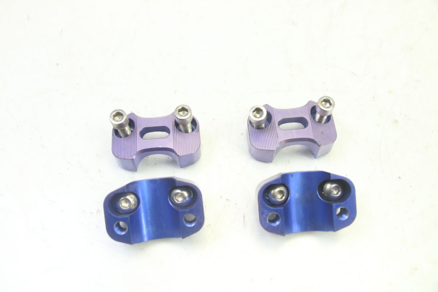 photo de HANDLEBAR RISERS DERBI SENDA SM DRD 50 (2008 - 2013)