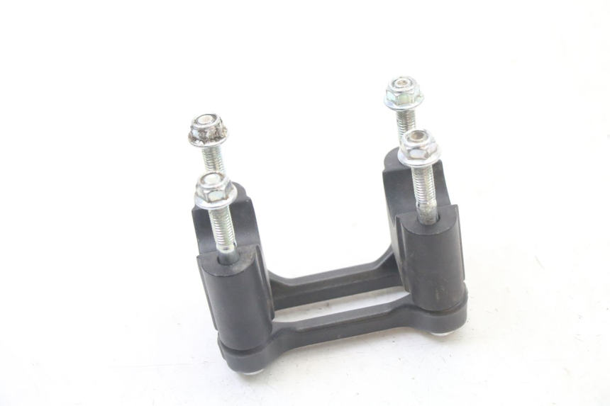 photo de HANDLEBAR RISERS SMALL MX THUNDER 250