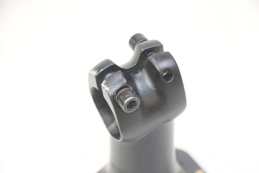 photo de HANDLEBAR CLAMP NAMI STELLAR 1