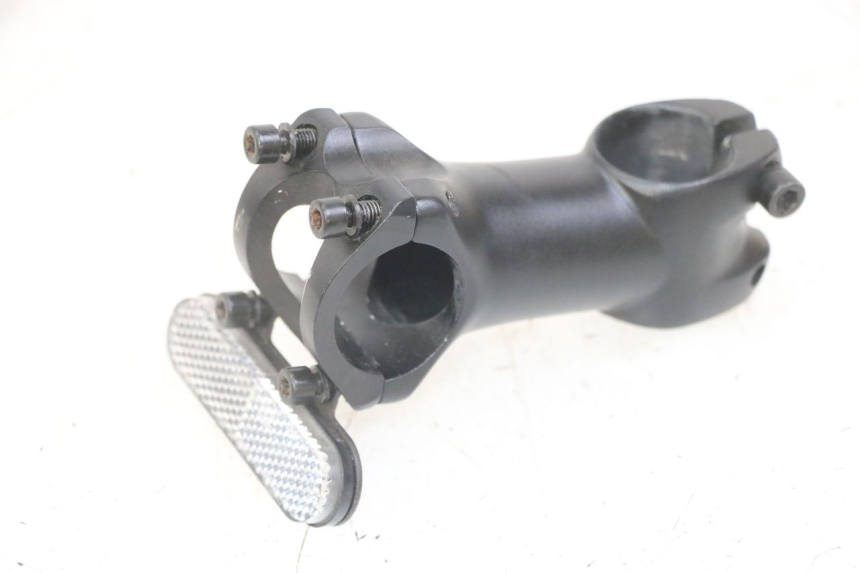 photo de HANDLEBAR CLAMP NAMI STELLAR 1
