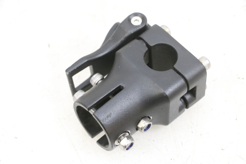 photo de HANDLEBAR RISERS DUALTRON VICTOR LIMITED 1