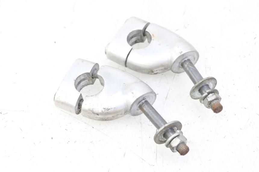 photo de HANDLEBAR RISERS YAMAHA XV VIRAGO 535 (1988 - 2004)