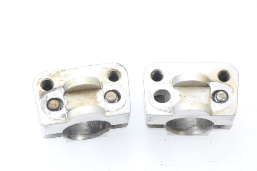 photo de HANDLEBAR RISERS YAMAHA YZ 125 (1998 - 2005)