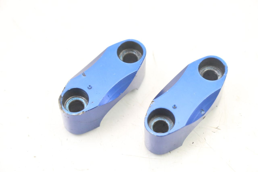 photo de HANDLEBAR RISERS YAMAHA YZ 125 (2006 - 2016)