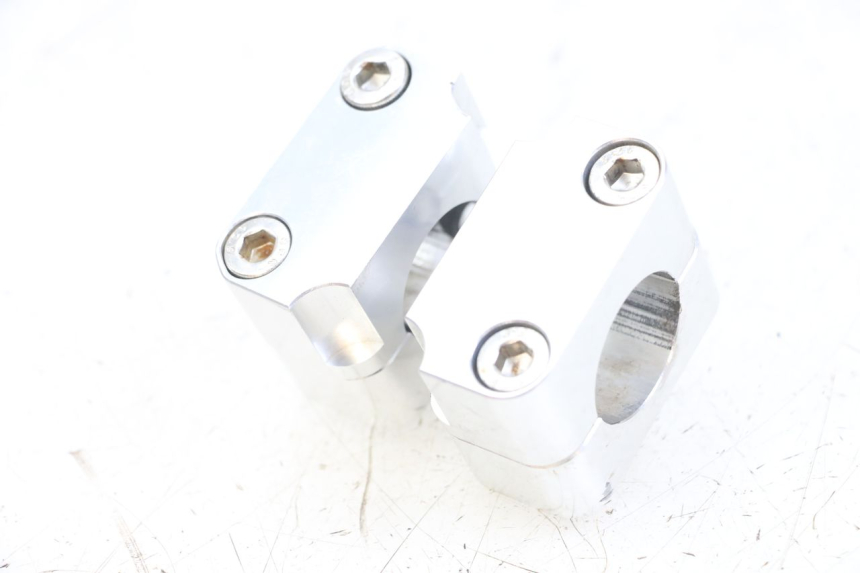 photo de Handlebar clamp YAMAHA YZ 85 (2002 - 2018)