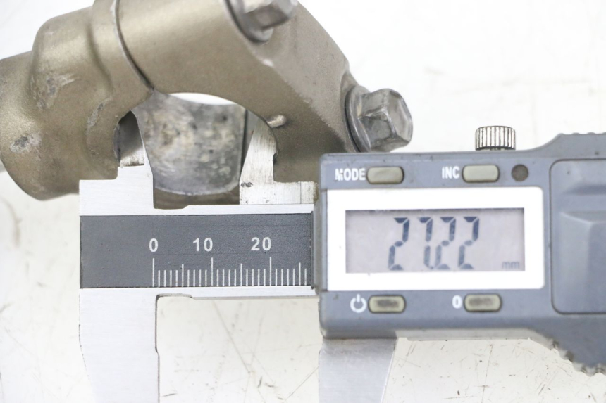 photo de HANDLEBAR RISERS YAMAHA YZ-F YZF 250 (2007 - 2013)