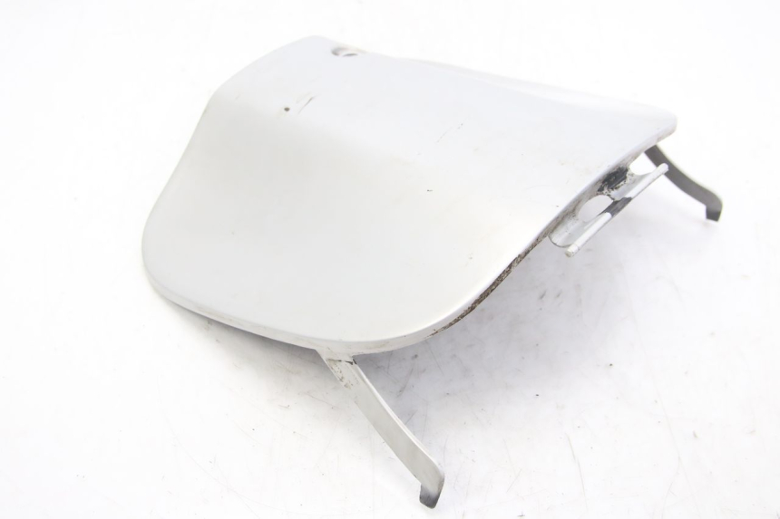 photo de GLOVE BOX DOOR APRILIA SCARABEO 4T 50 (2009 - 2017)