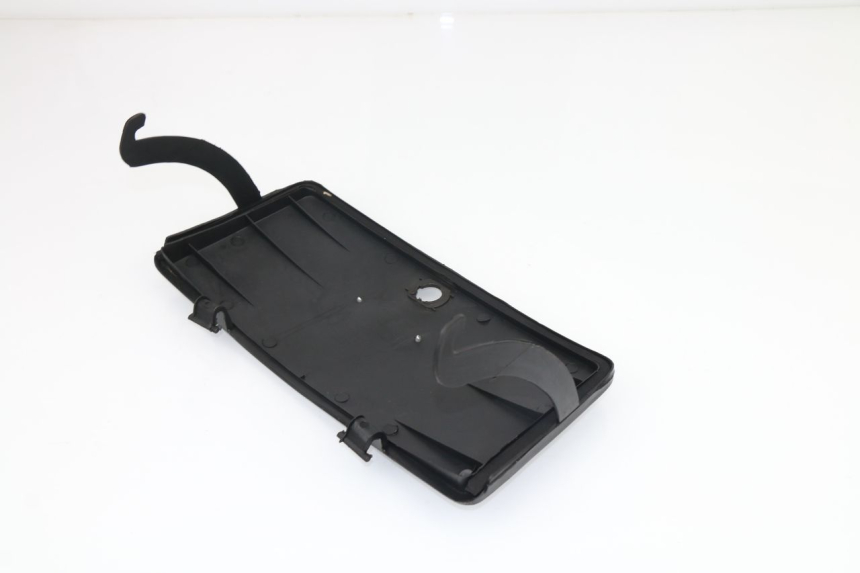 photo de GLOVEBOX DOOR BAOTIAN BT SPEEDROAD 125 (2008 - 2012)