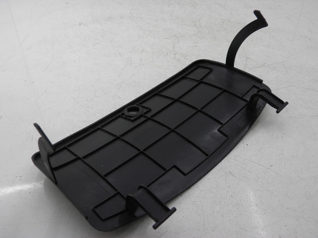 photo de GLOVEBOX DOOR BENZHOU YY50QT31 VINTAGE 50 (2009 - 2012)