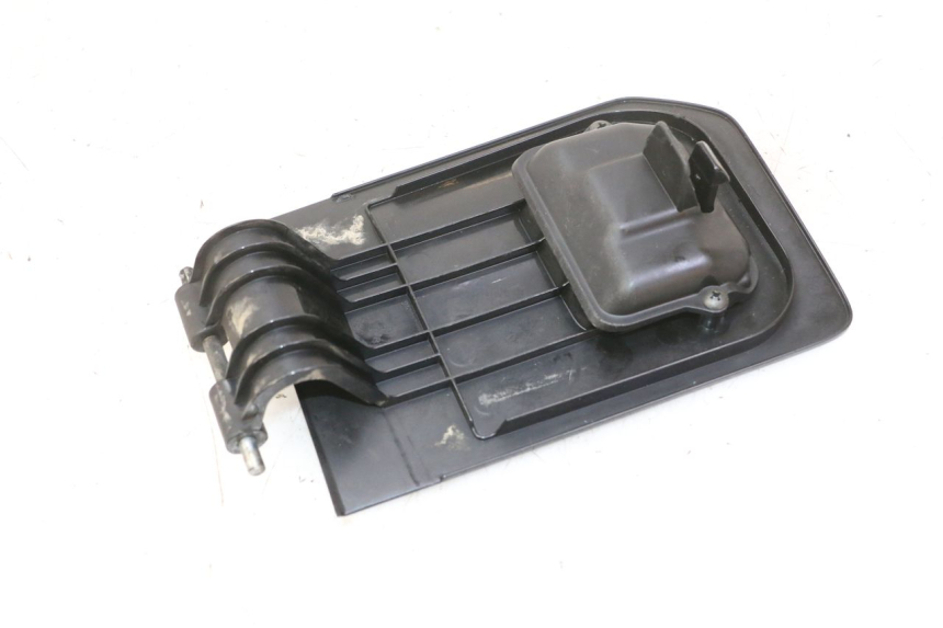 photo de GLOVEBOX DOOR HONDA FES S-WING SWING ABS 125 (2007 - 2015)