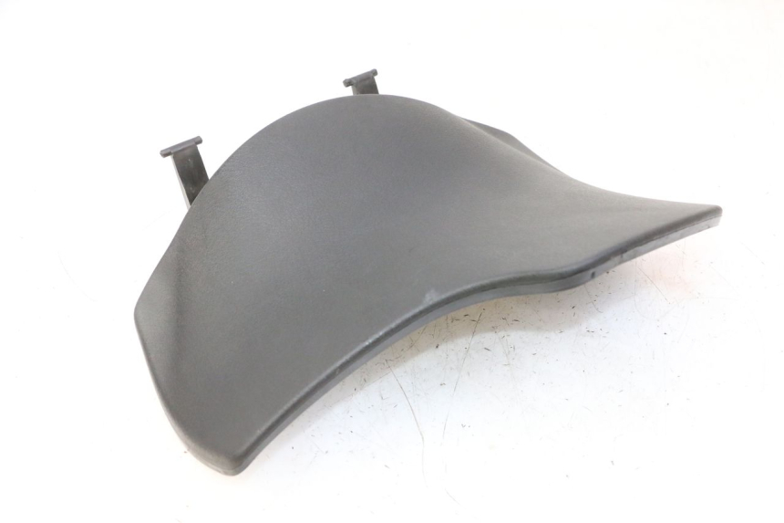 photo de GLOVE BOX DOOR PIAGGIO FLY 2T 50 (2004 - 2017) - Technical close-up