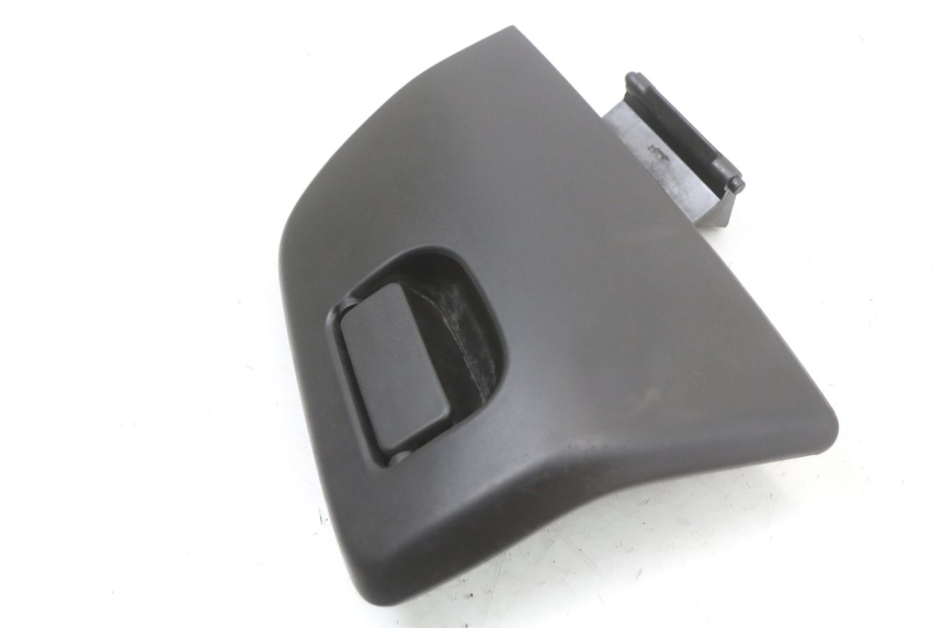 photo de GLOVEBOX DOOR HONDA PCX (JF28) 125 (2009 - 2011)